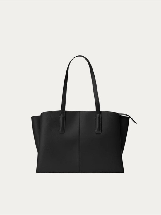 Freja New York Handbags - NWT Freja New York Paloma Tote Bag in Black Luxury Vegan Leather Work Tote Purs